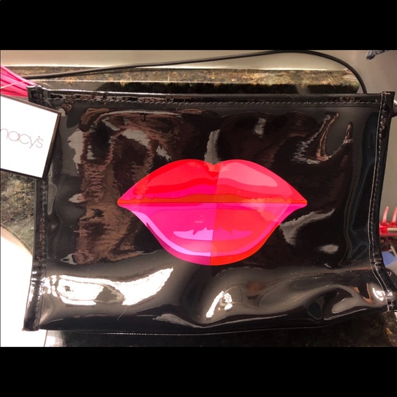 Macy’s Large Cosmetic Makeup Bag - Picture 5 of 5